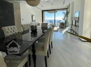 لاکچری و لوکس /نوساز با ویو عالی/۲۰۰متر