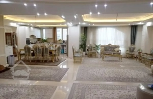 170متر 3خواب /تک واحدی/نما تراورتن/گلستان ها