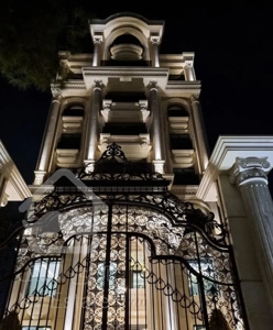 آپارتمان ۱۴۰ متری با ۳۰ متر تراس اوایل امامت