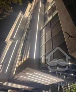 **آپارتمان 195متر3خواب صفر لوکس ط4 خیابان لاهور**