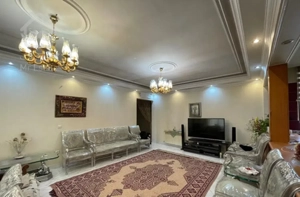 ۱۱۰ متر اپارتمان / تاپ لوکیشن / خوش نقشه