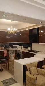 شیراز شمالی ۱۴۱متر ۳ خوابه لوکس