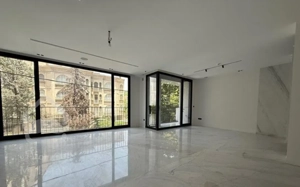 فروش آپارتمان ۳۰۰ متری ۴ خواب/پاسداران/فول مشاعات