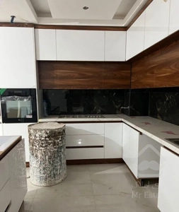 ۱۲۰ متر آپارتمان فول ( بلوار شیرودی )