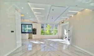 ۶۰متر آسانسور پارکینگ/ فول دیزاین سالن بزرگ مربع
