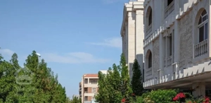 ۶۰ متری یکخواب بازسازی مبله نما سنگ سازه قوی صدف