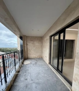 ۱۶۰متر ویو بینظیر لوکیشن درجه ۱ تراس بزرگ