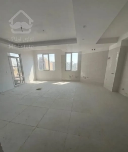 ۸۲ متر/ بر بلوار بریانک/ فول / نوساز