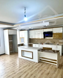 100 متر شاهد نزدیک پارک ( املاک هیراد )