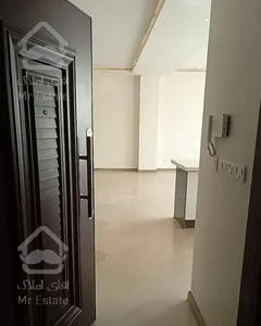 ۱۸۵ سه خوابه  نوساز کلید نخورده