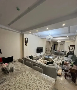 ۱۶۰ متر ۳ خوابه نوساز ۲ پارکینگ