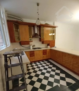 رهن آپارتمان ۶۰ متری ۱ خوابه همکف در دانشگاه تهران