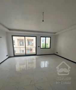 واحد ۱۰۰ متری / کلید نخورده