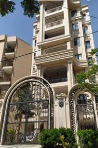 ۱۶۰ متر بهارستان