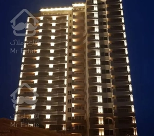 ۱۰۰متری وزرا/نورگیر/خوش نقشه/دوخواب