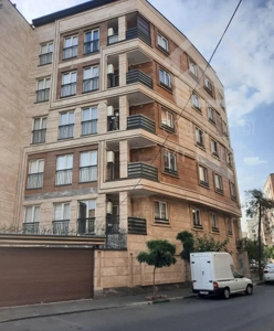 آپارتمان فروشی ۱۵۱ متری