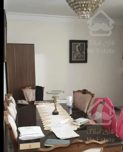 ۱۴۰ متر /دو خواب/ غرق در نور