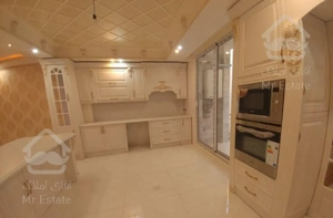 115 متر نوساز.رو به آفتاب