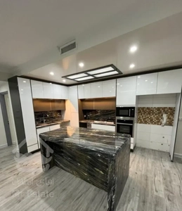 ۹۵ متر نوساز کلید نخورده * به قیمت رسیده واقعی *