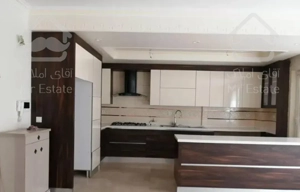 ۱۱۵ متر دو خواب شهرک غرب/تک واحدی/غرق نور