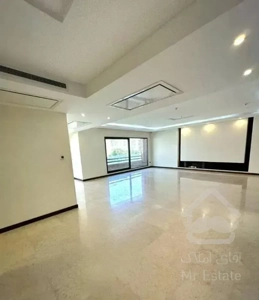 ۱۸۰ متر/ ۲ پارکینگ سندی/ لابی شیک