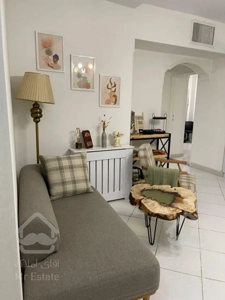 آپارتمان با موقعیت اداری ۱۰۰ متری واقع در سعادت آباد