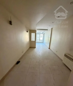 فروش ۶۴ متر واحد مسکونی به همراه ۱۷ متر تجاری