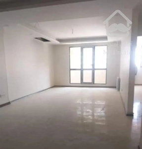 ۱۰۷ متری خوش نقشه در بلوک های خرازی.ویو کوه