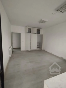 اجاره موقعیت اداری       200 متر        بخارست