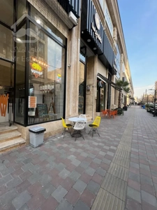 فوش مغازه 36 متری در مرکز خرید رونیکا مال هروی