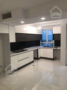 ۱۰۰متر/فول امکانات/فول بازسازی شده/لوکیشن دنج