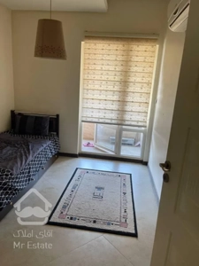 ۸۸متر/۲خواب بزرگ/سالن پرده خور روبه افتاب