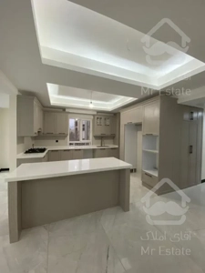 خرید آپارتمان 150 متری در کامرانیه