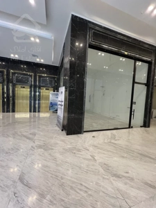 فروش مغازه 40 متری در مرکزخرید رونیکا مال هروی