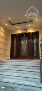 اجاره و رهن آپارتمان زعفرانیه 200  متر لاکچری