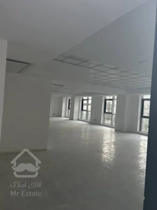 واحد اداری 219 متری در پونک /سند اداری / فلت و شرایط عالی