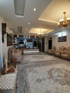 آپارتمان سند دار تک واحد فول امکانات در کوی امیرالمومنین