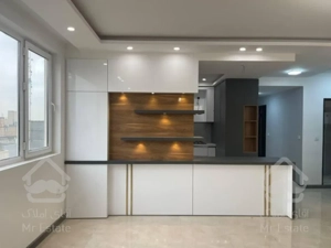 آپارتمان سندملکی نورگیر فول امکانات واقع در کوی امیرالمومنین