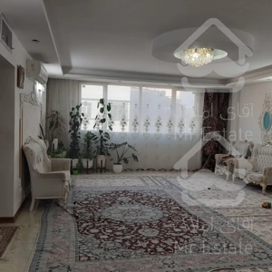 آپارتمان تک واحد پارکینگ بدون مزاحمت فول امکانات واقع در خیام40