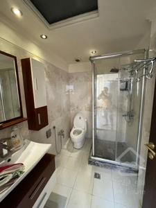 فروش 230 متر مسکونی دروس