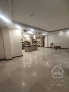 فروش 120 متری میدان ملت