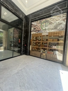 رهن و اجاره مغازه 67 متری با موقعیت عالی در هروی