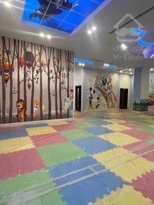 فروش واحد 127 متر شیک رونیکاپالاس در دردشت