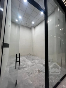 رهن و اجاره تجاری 19 متری در پاساژ رونیکا در پاسداران