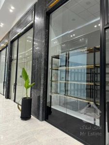 فروش مغازه 19 متری 2 قدمی مترو حسین اباد