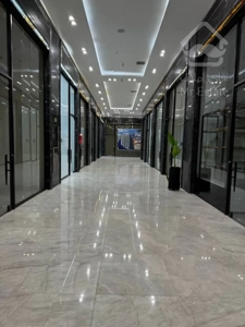 رهن اجاره مغازه 18 متری در رونیکامال تجاری