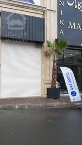 رهن و اجاره مغازه 19 متری رونیکامال در هروی با پاخور عالی