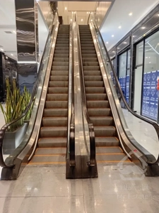 فروش واحد تجاری 25 متری از دم قسط در مرکز خرید رونیکا مال