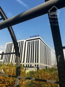 198 متر اداری در پونک متراژ متنوع و با موقعیت عالی/ همراه با سند اداری