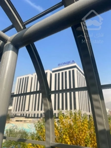 واحدهای اداری در پونک متراژ متنوع و با موقعیت عالی سازنده حاج رحیم قربانی / غروی